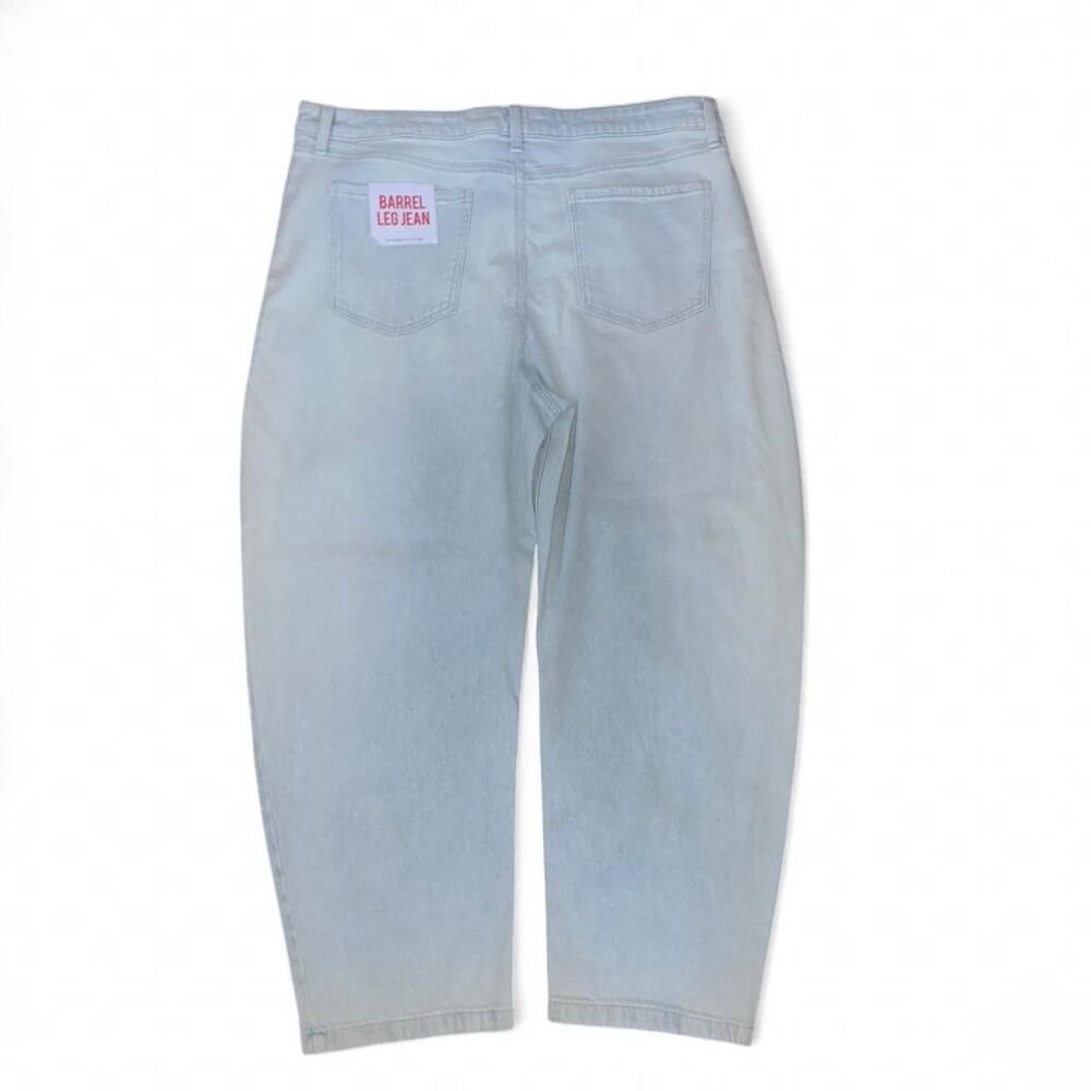 Celebrity Pink Light Denim Barrel Jeans SZ 21 NWT - Picture 2 of 4